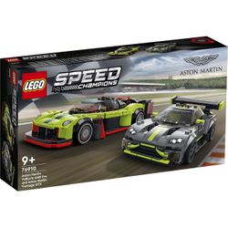 LEGO® Aston Martin AMR Pro and Vantage GT3 76910