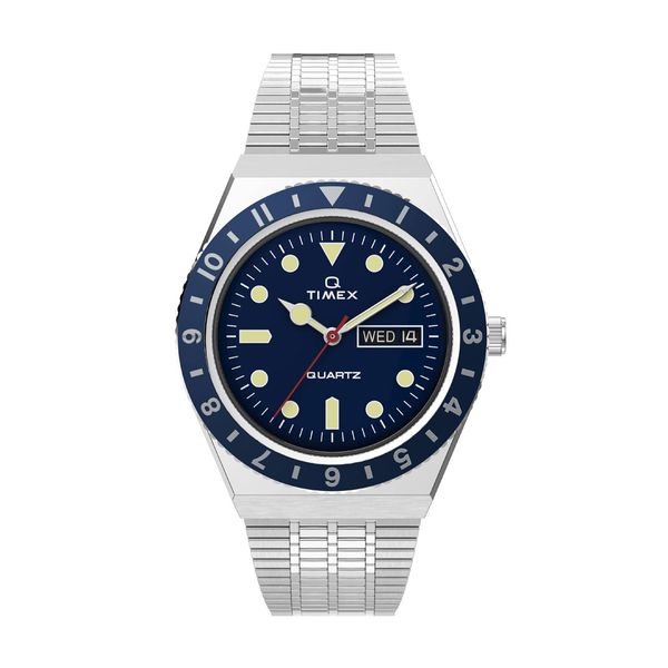 Timex Q Diver Silver Stainless Steel Bracelet Ρολόι Χειρός