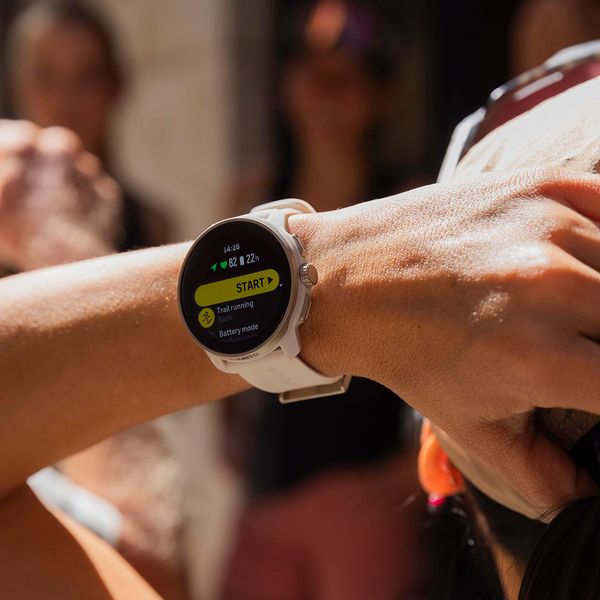 Suunto Race S Powder Pink SmartWatch