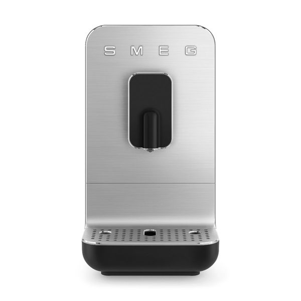 Smeg BCC11BLMEU Μαύρη Μηχανή Espresso